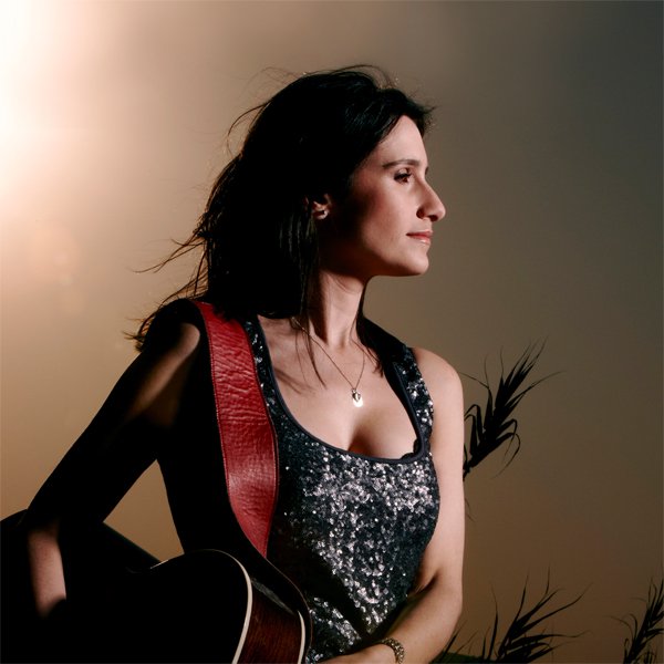 Laurie Levine Teaser.jpg