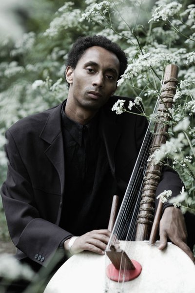Tunde_Jegede-3_photo_by_Roger_Eaton.jpg